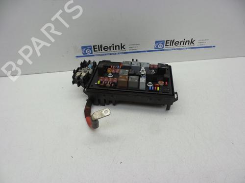 Used Fuse box Fuse box OPEL ASTRA J Sports Tourer (P10) 1.7 CDTI (35) (110 hp) 18627863 18627863
