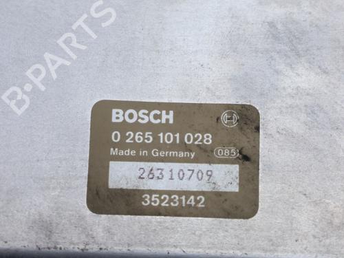 Electronic module VOLVO 240 Kombi (P245) 2.0 | BP29586631M83 