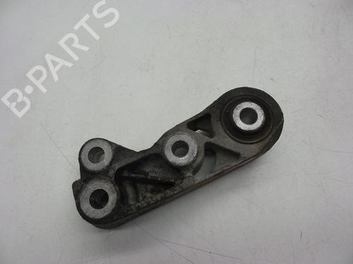 Used Engine mount Engine mount VOLVO XC70 II (136) 2.4 D / D4 AWD (163 hp) 18619560 18619560