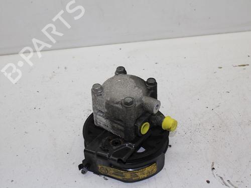 Used Steering pump VOLVO V40 Estate (645) 1.8 (122 hp) 18612332