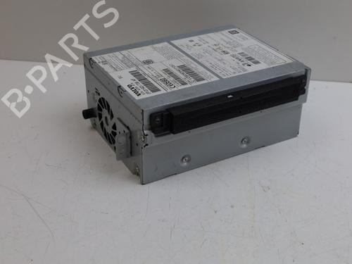 Used Radio VOLVO XC60 I SUV (156) D3 (150 hp) 30151383