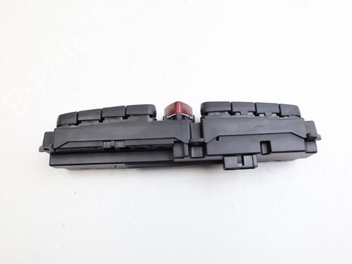 Warning switch MERCEDES-BENZ C-CLASS (W203) C 200 Kompressor (203.045) | BP25851350I22 - Image 3