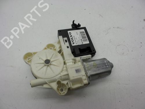 Used Electronic module Electronic module VOLVO V50 (545) 1.6 D (110 hp) 18620331 18620331