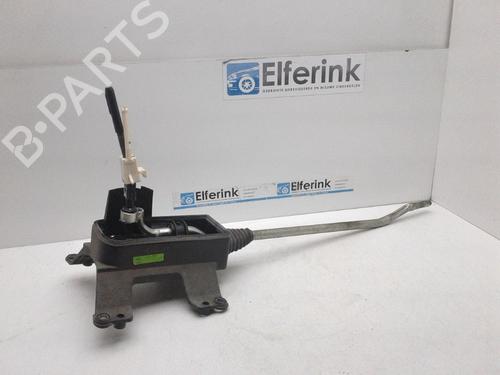 Used Shift knob OPEL CORSA E (X15) 1.3 CDTI (08, 68) (95 hp) 18631295