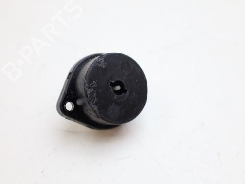 Kombi Kontakt / Stilkkontakt Kombi Kontakt / Stilkkontakt SAAB 900 I (AC4, AM4) 2.1 -16 (136 hp) 35981936 35981936