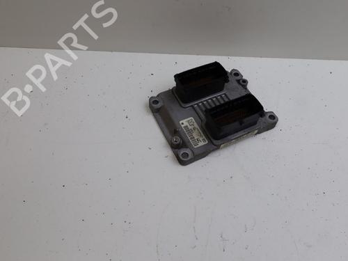 Used Electronic module OPEL CORSA C (X01) 1.4 Twinport (F08, F68) (90 hp) 18639323
