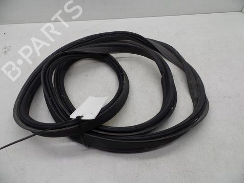 Used Rubber door seal VOLVO S60 II (134) D3 (163 hp) 18614716
