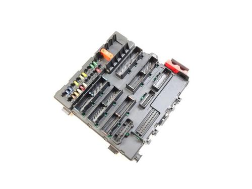 Fuse box OPEL VECTRA C (Z02) 1.8 16V | BP21843957E1 