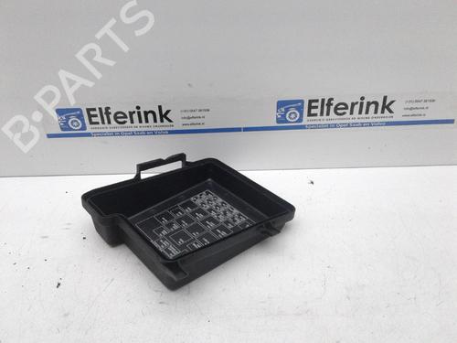 Used Fuse box SAAB 9-5 Estate (YS3E) 2.3 t (185 hp) 18632358