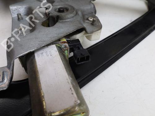 Alzavetro anteriore sinistro SAAB 9-3 (YS3F, E79, D79, D75) 1,8t | BP30816356C22 