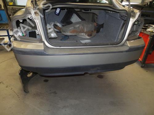 Bak støtfanger Bak støtfanger VOLVO S60 I (384) 2.4 (140 hp) 39885699 39885699