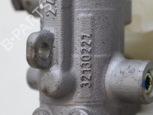 Brake master cylinder VOLVO V60 II (225) T4 | BP33984578M77  - Image 5