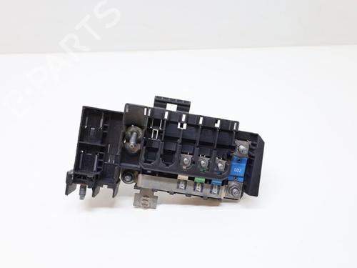Used Fuse box Fuse box MERCEDES-BENZ CLA Coupe (C117) CLA 180 (117.342) (122 hp) 36501787 36501787