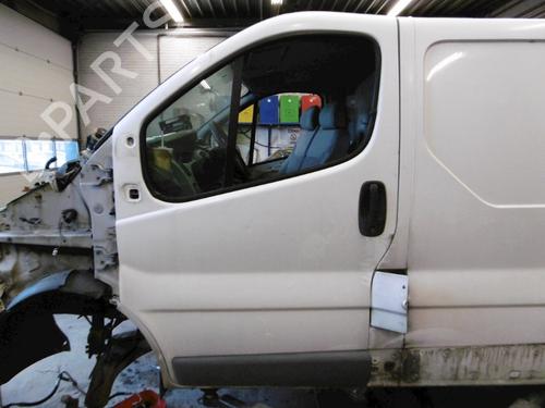 Used Left front door OPEL VIVARO A Van (X83) 1.9 DI (F7) (80 hp) 18625381