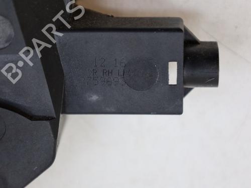 Front right lock SAAB 9-3 Estate (E50) 2.8 Turbo V6 | BP25601734C97 