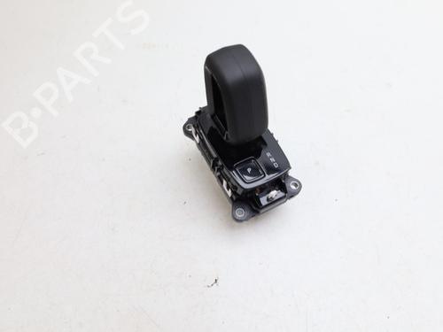 Used Shift knob VOLVO XC40 (536) Recharge (252 hp) 32178048