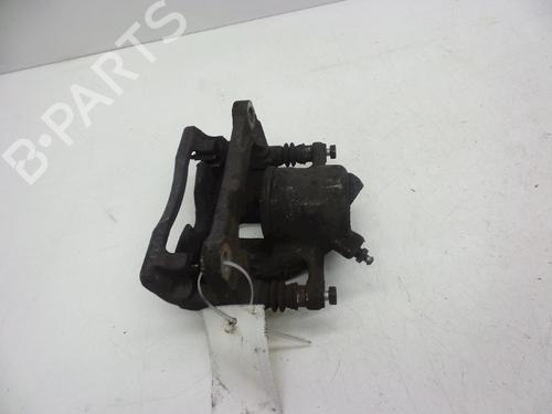 Used Right front brake caliper Right front brake caliper OPEL AGILA B (H08) 1.0 (F68) (65 hp) 18624583 18624583