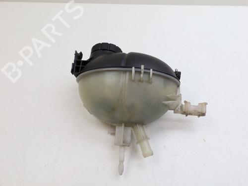 Used Expansion tank MERCEDES-BENZ C-CLASS (W204) C 180 CGI (204.049) (156 hp) 26722121