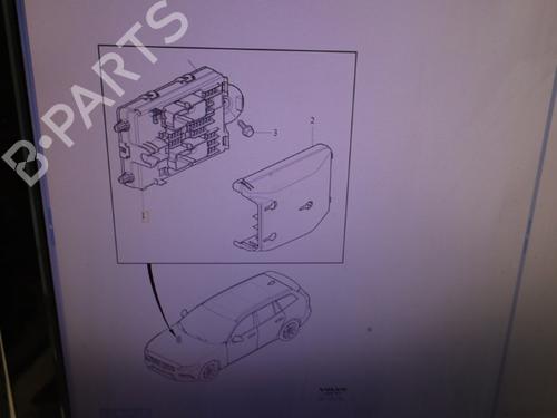 Fuse box VOLVO V60 II (225) T6 Plug-in Hybrid AWD | BP29996586E1