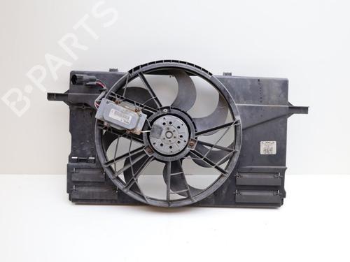 Used Radiator fan Radiator fan 18638615 18638615