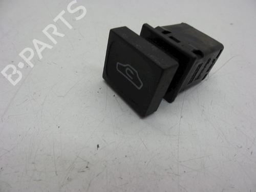 Used Switch Switch SAAB 9000 Hatchback 2.0 -16 CS (131 hp) 18626128 18626128