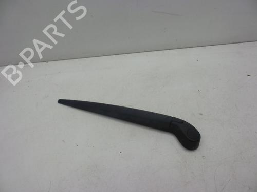 Used Rear windshield wiper arm Rear windshield wiper arm VOLVO XC60 I SUV (156) D5 AWD (185 hp) 18618685 18618685