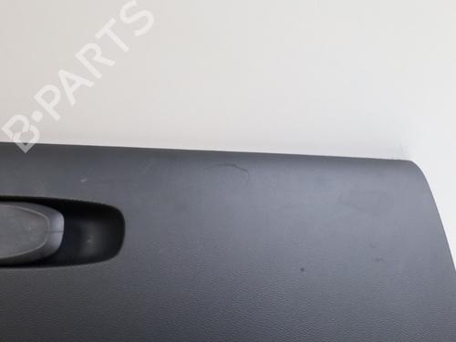 Hanskerom Hanskerom VOLVO V60 II (225) T6 Plug-in Hybrid AWD (340 hp) 29996582 29996582