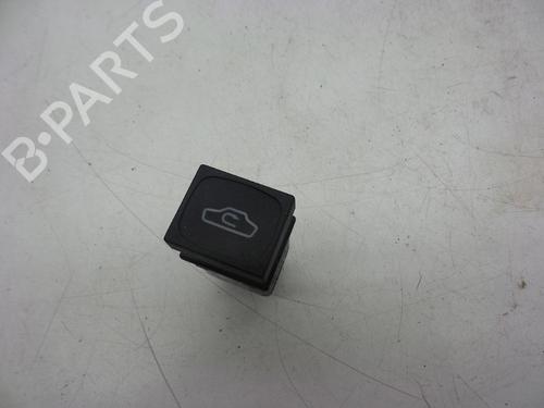 Used Switch Switch SAAB 9000 Hatchback 2.0 -16 CS (131 hp) 18619817 18619817