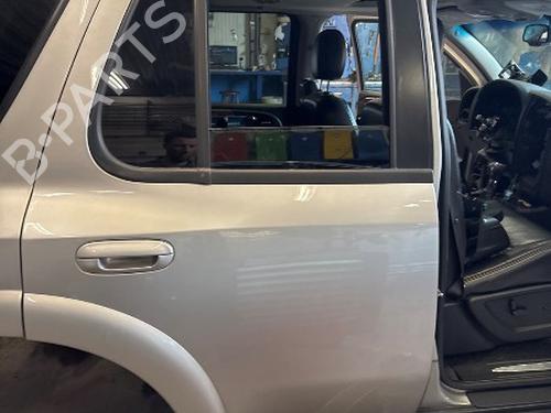 Used Right rear door Right rear door 38463154 38463154