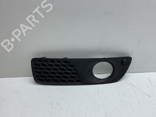 Used Grille Grille VOLVO V70 III (135) 2.0 D (136 hp) 40264037 40264037