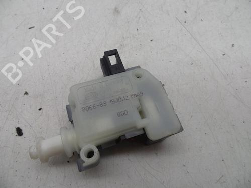 Used Fuel door actuator Fuel door actuator VOLVO V40 Hatchback (525) D2 (114 hp) 18615639 18615639