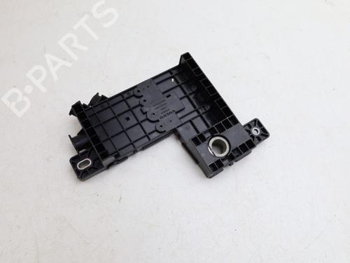 Sikringsdåse VOLVO XC40 (536) Recharge (252 hp) 32178051