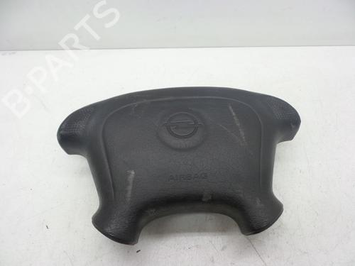 Used Driver airbag OPEL CORSA B (S93) 1.2 i (F08, F68, M68) (45 hp) 18618322