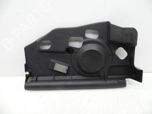 Consola central Consola central SAAB 9-3 (YS3F, E79, D79, D75) 2.2 TiD (125 hp) 18614308 18614308