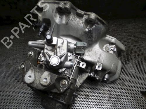 Used Gearbox Gearbox OPEL CORSA C (X01) 1.2 Twinport (F08, F68) (80 hp) 18619398 18619398