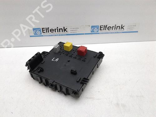 Used Fuse box SAAB 9-3 Estate (E50) 1.9 TiD (150 hp) 18631151