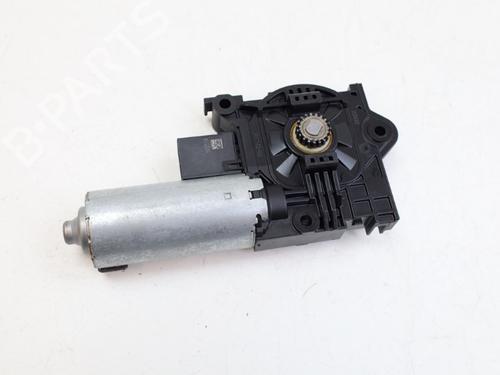 Used Sunroof engine Sunroof engine MERCEDES-BENZ A-CLASS Saloon (V177) A 250 e (177.186) (218 hp) 27238903 27238903