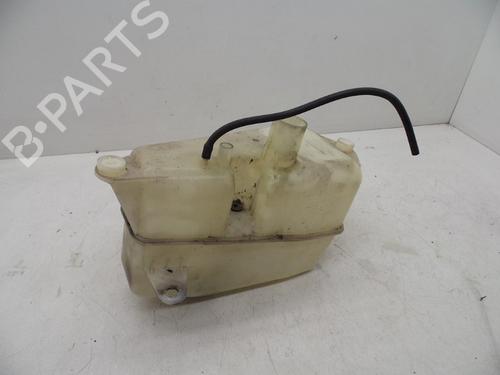 Used Windscreen washer tank VOLVO V70 I (875, 876) 2.3 T-5 AWD (239 hp) 18614610