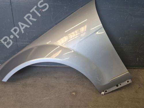 Used Left front fenders MERCEDES-BENZ C-CLASS (W204) C 180 CGI (204.049) (156 hp) 26883450