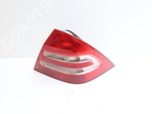 Right taillight MERCEDES-BENZ C-CLASS (W203) C 200 Kompressor (203.045) | BP23002561C35 