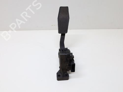 pedal-saab-9-3-convertible-ys3f-2003-2004-2005-2006-2007-2008-2009-2010-2011-2012-2013-2014-2015-32871675 main image