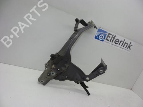 Used Left headlight support Left headlight support OPEL ZAFIRA / ZAFIRA FAMILY B (A05) 1.8 (M75) (140 hp) 18623726 18623726