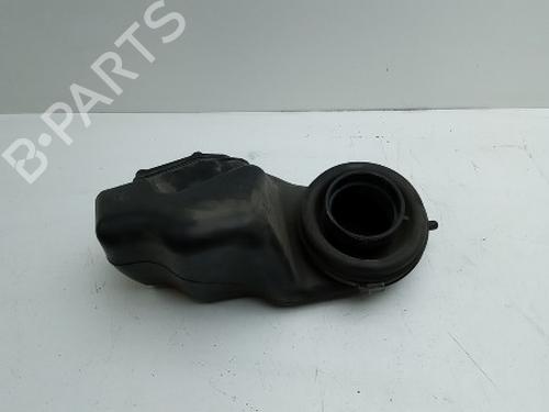 Used Air filter box Air filter box SAAB 9000 Hatchback 3.0 -24 V6 CS/CSE (211 hp) 18607506 18607506