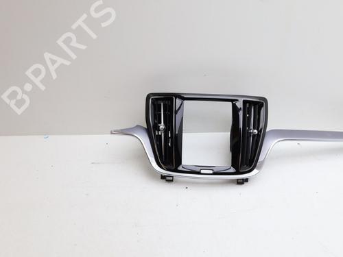 Other VOLVO V60 II (225) T4 | BP33984471O1 - Image 2