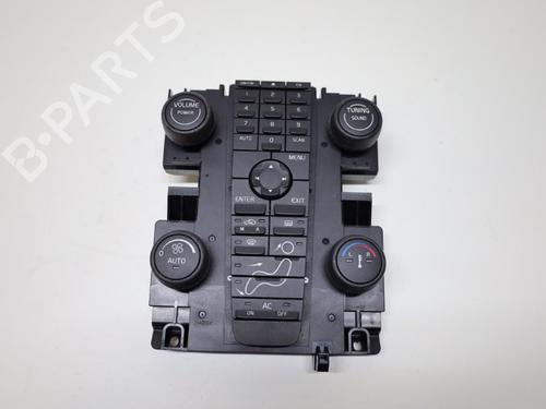 Used Climate control Climate control VOLVO V50 (545) 2.4 (140 hp) 35981880 35981880