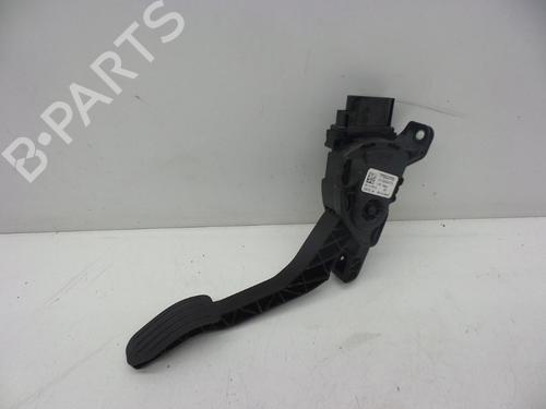 Used Pedal VOLVO XC60 I SUV (156) D5 AWD (215 hp) 18618874