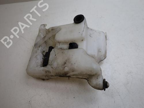 Used Windscreen washer tank MERCEDES-BENZ C-CLASS (W203) C 200 Kompressor (203.045) (163 hp) 26429533