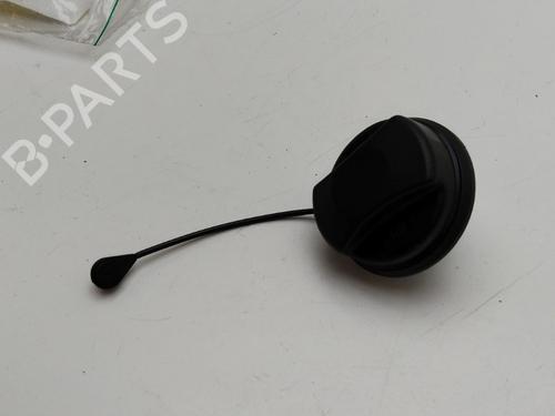 fuel-flap-saab-9-5-ys3g-20-t-biopower-13294626-2010-2011-2012-18610413 main image