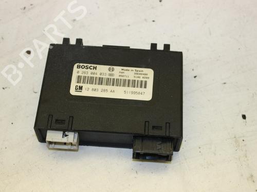 Used Electronic module SAAB 9-3 Estate (E50) 1.9 TiD (150 hp) 18611815