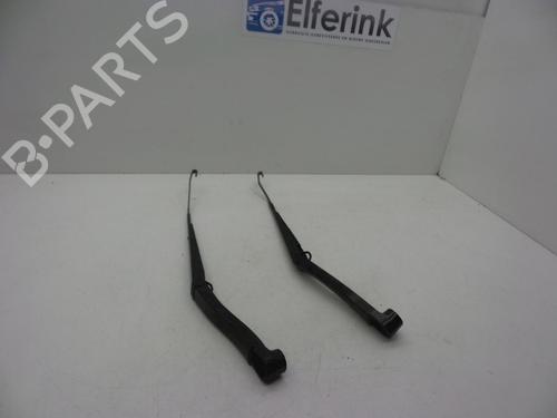 Used Front windshield wiper arm Front windshield wiper arm SAAB 9-5 (YS3G) 2.0 TiD (160 hp) 18624303 18624303